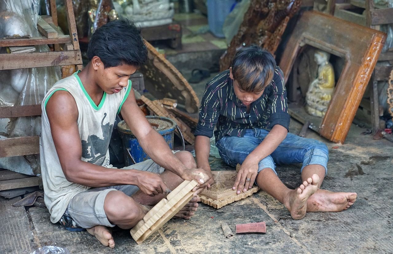 Traditionele ambachten en kunst in Myanmar